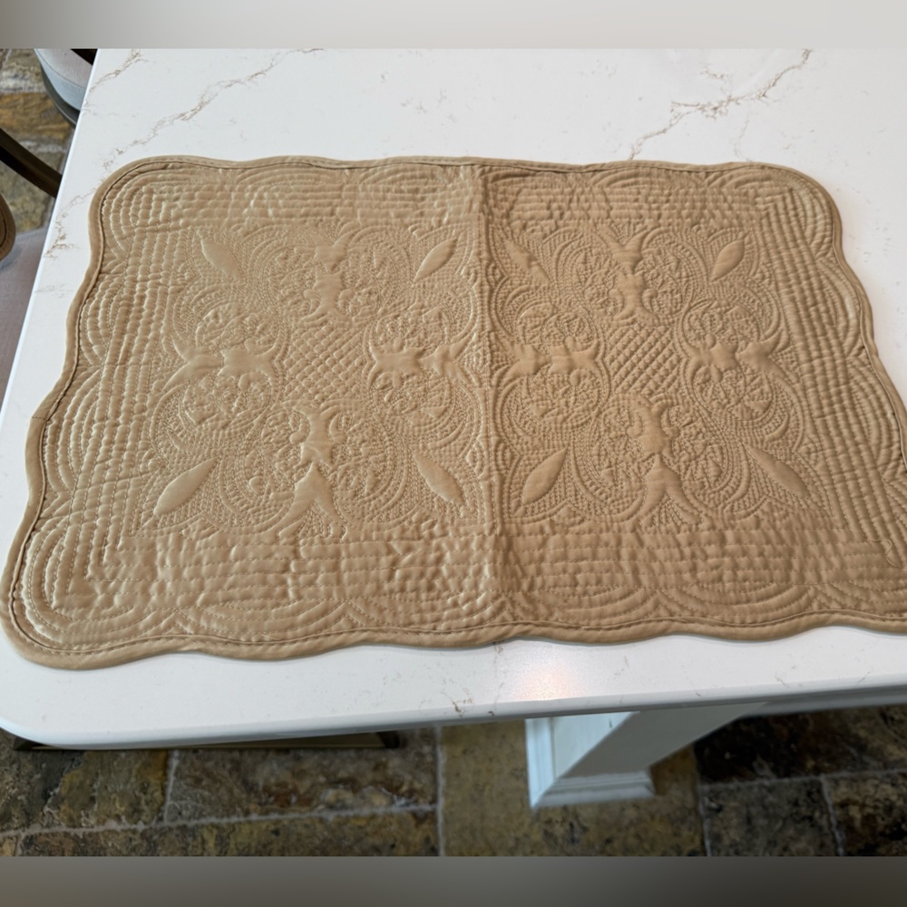 Gold Quilted Fabric placemats set of 4